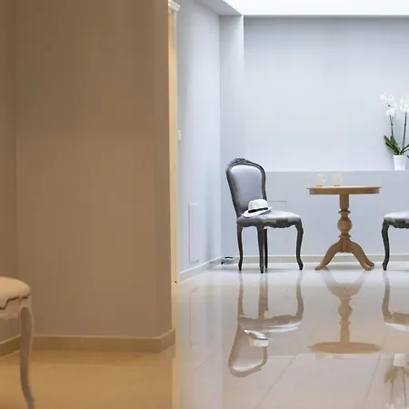 Vk Luxury Suites With Private Parking (Adults Only)